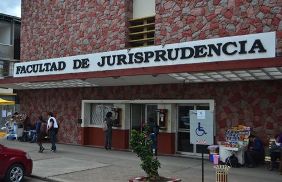 La U. de Cuenca tiene 3.590 cupos disponibles